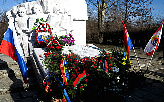Olsztyńskie organizacje chcą przeniesienia pomnika generała za granicę
